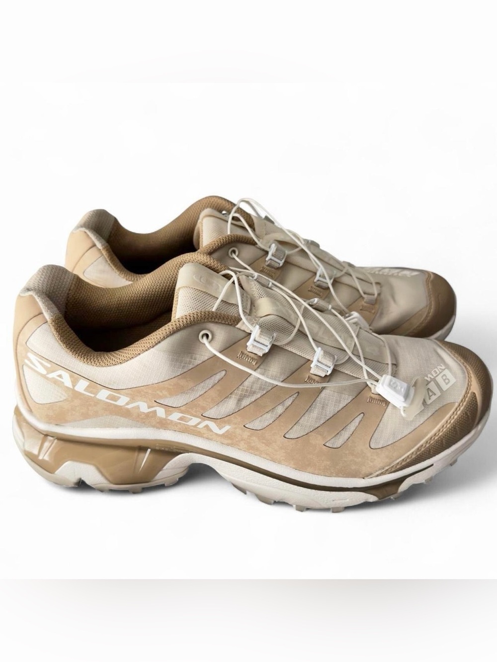 Salomon XT-6 sneakers Tan Size 9.5